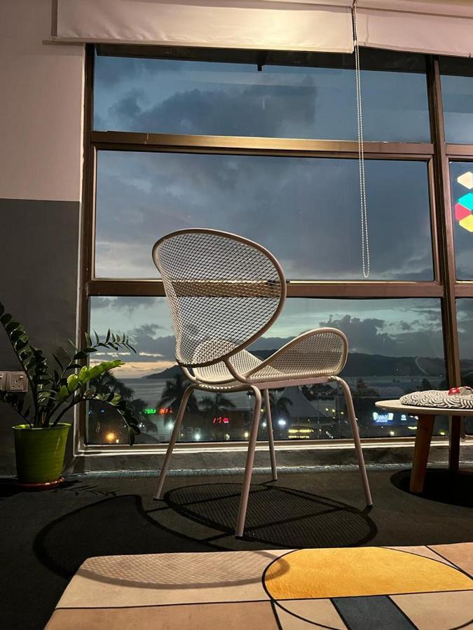 Space Cap Hotel Kota Kinabalu Bagian luar foto