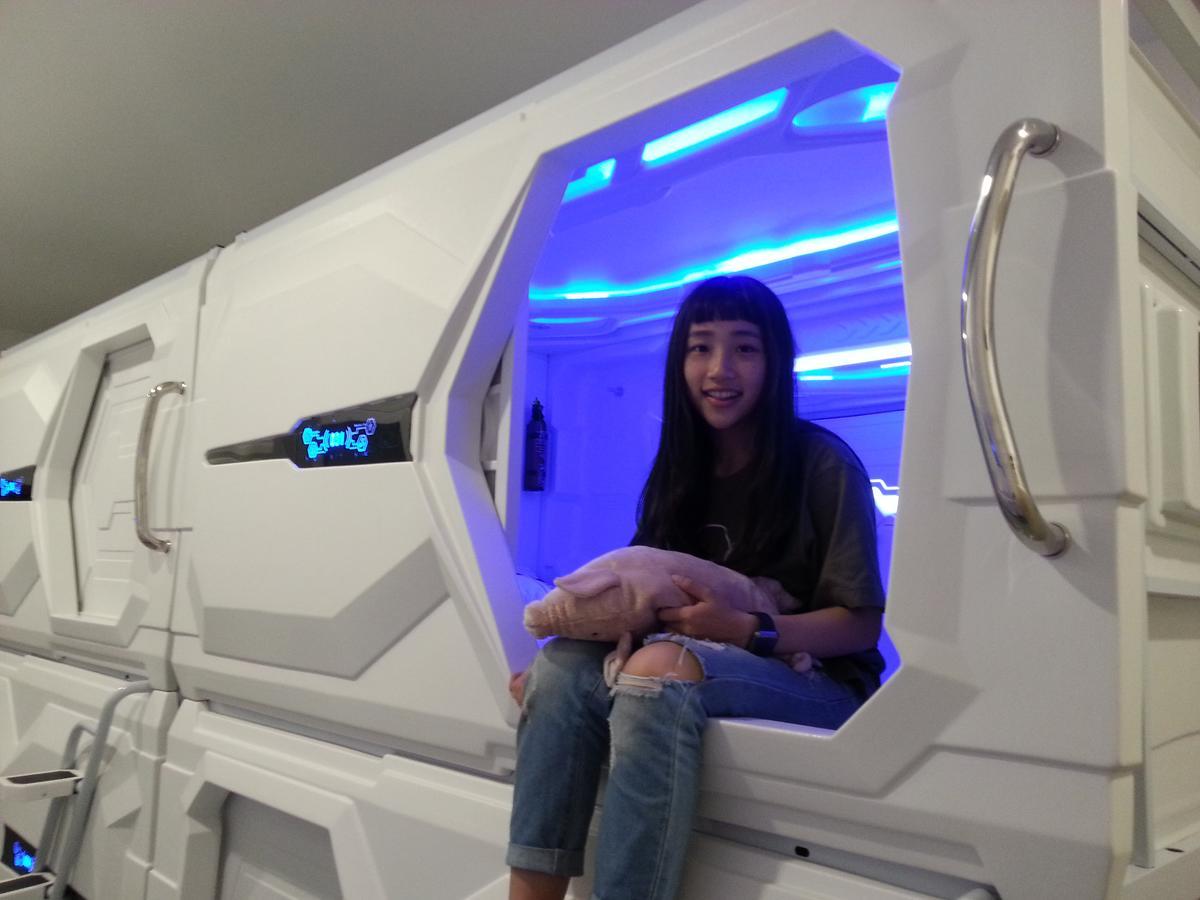 Space Cap Hotel Kota Kinabalu Bagian luar foto