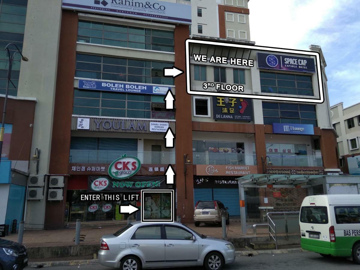 Space Cap Hotel Kota Kinabalu Bagian luar foto
